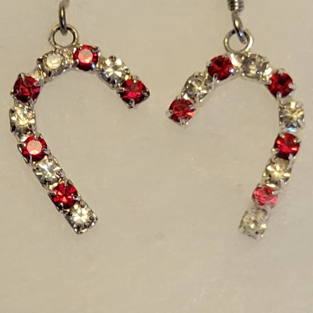 Belk brand dainty sterling silver red candy cane hook earrings.
